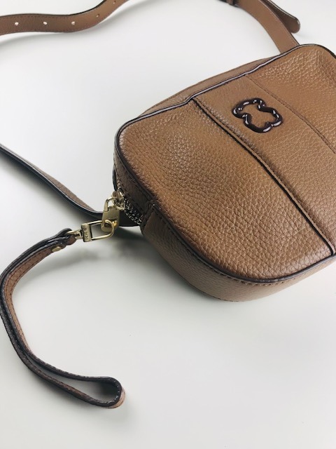 skórzana torebka-nerka TOUS 